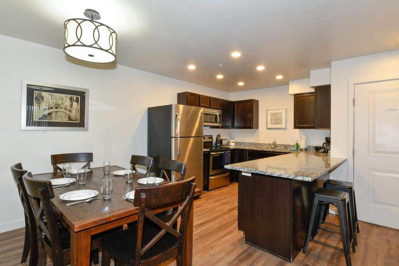 Moab Redcliff Condos Dean Re Екстериор снимка